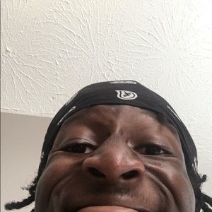 Meet your Posher, Omrane